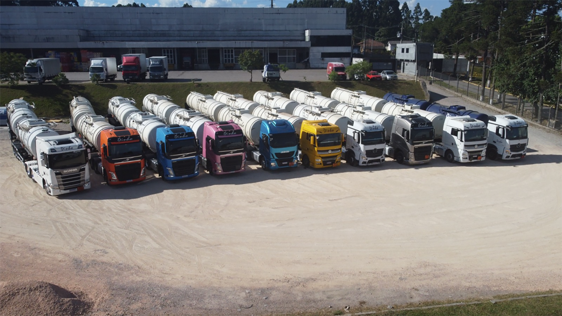 Logo Empresa Dinho Transportes